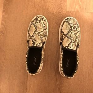 Snake skin shoes